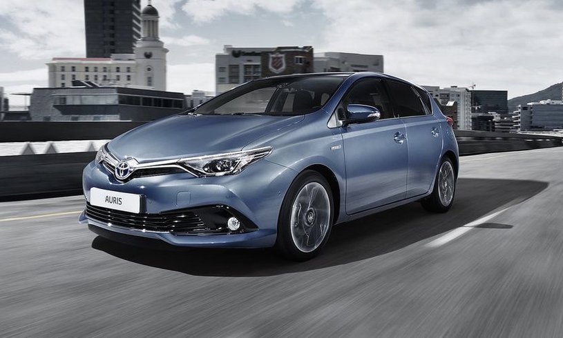 Toyota Auris Hatchback 1.2T Icon TSS 5dr [Leather]
