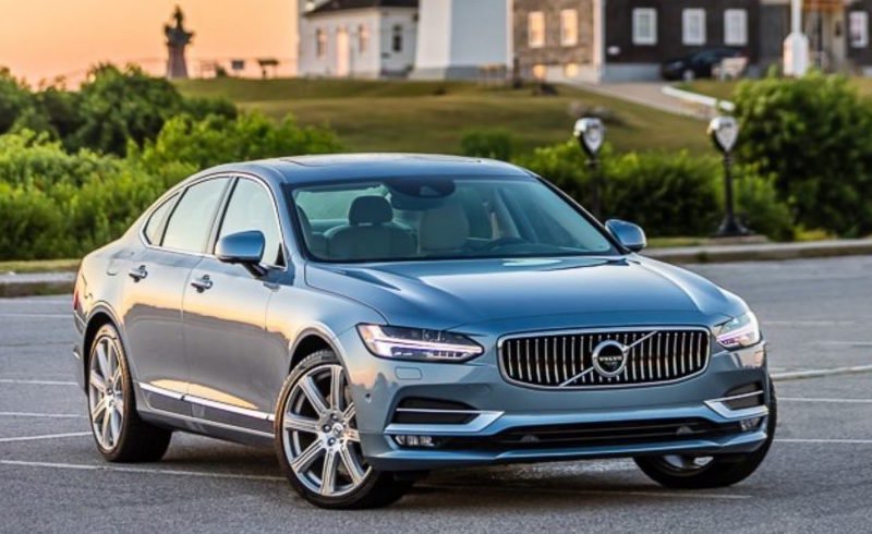 Volvo S90 Saloon 2.0 T8 Recharge PHEV R DESIGN 4dr AWD Auto